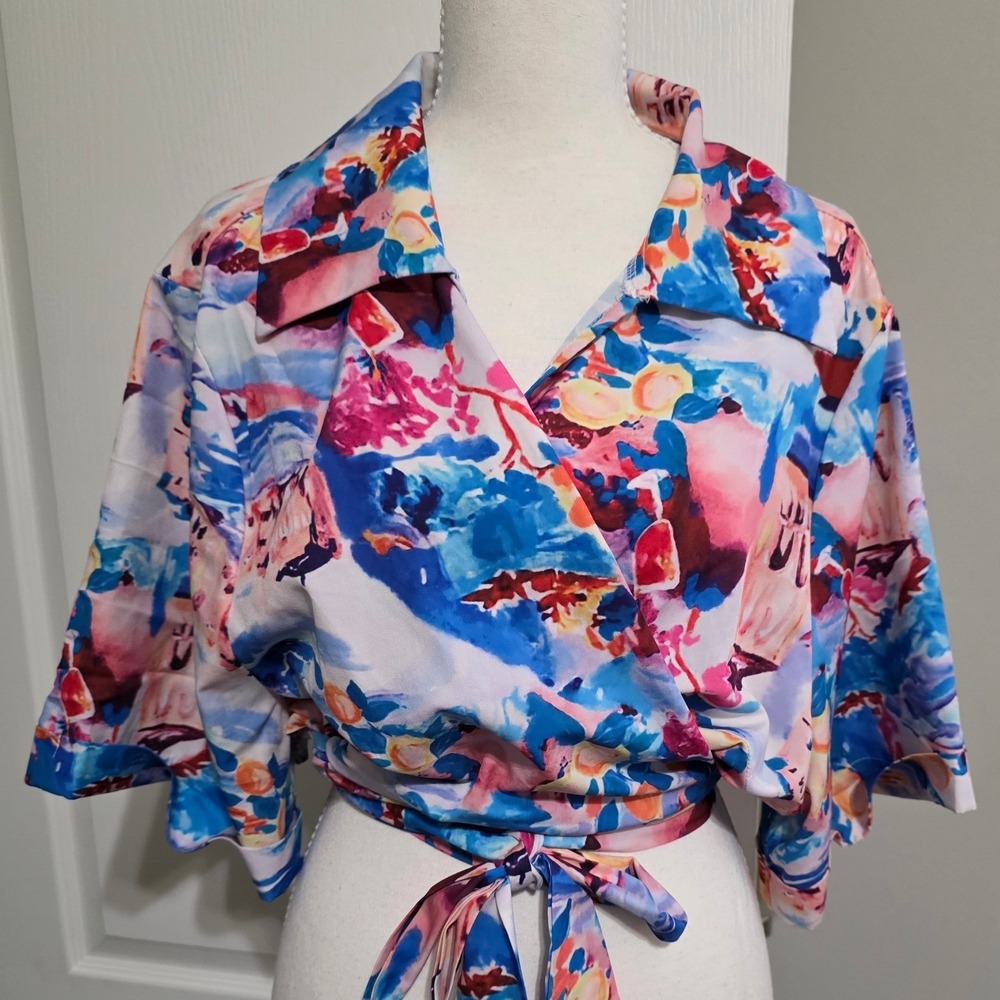 SHEIN Curve Women 5XL Blue Watercolor Abstract Wrap Crop Top Short Sleeve